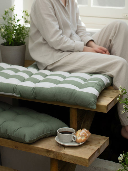 Sittdyna Louise Mossa/vit 45x120 cm