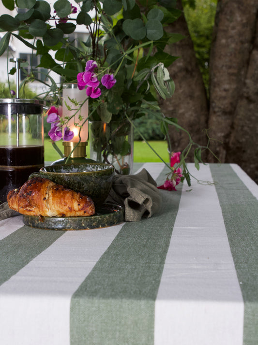 Bordsduk Louise Grön/vit 145x250 cm