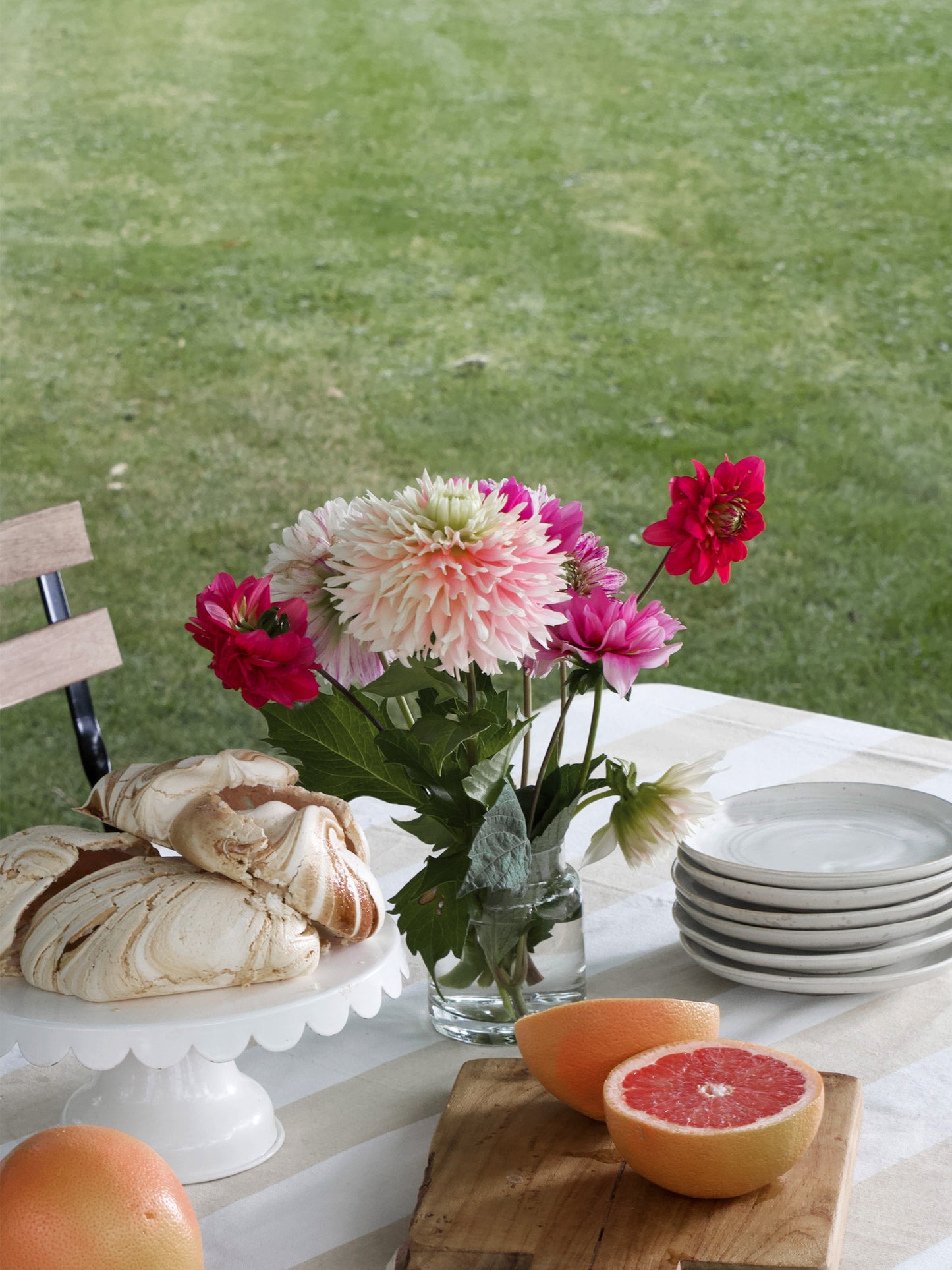 Bordsduk Louise Beige/vit 145x250 cm