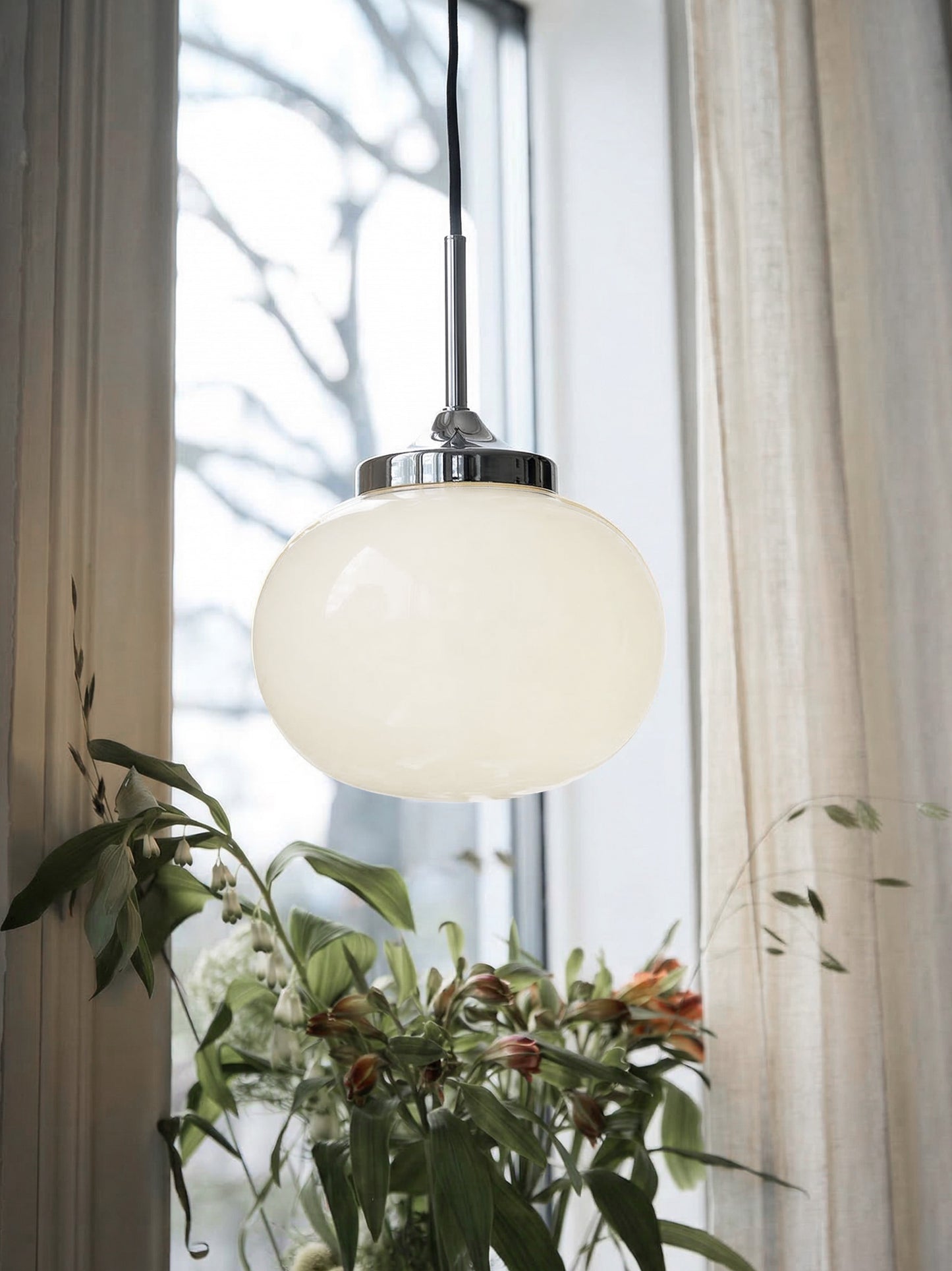 Fönsterlampa Elsy Vit/krom 18 cm