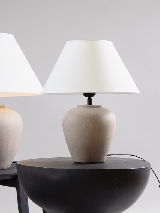 Bordslampa Lilly 41 cm med linneskärm