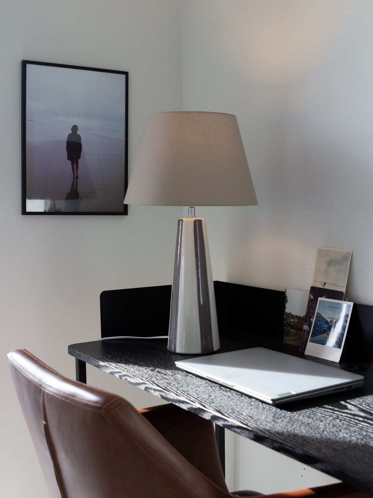Bordslampa Leya